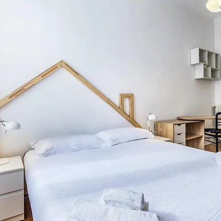 Lepontina Apartamento *